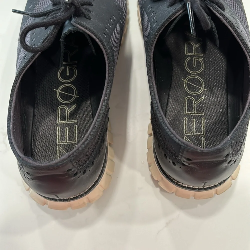 Cole Haan size 7.5 two tone Men's Oxford Shoes